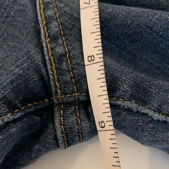 LEVI’S totally shaping skinny jeans. Five pockets medium wash - Picture 10 of 12